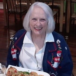 Meet your Posher, Julia